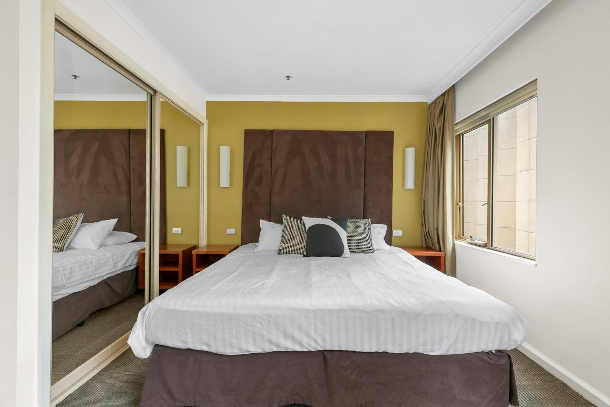 Apartment Quay West 2302 Self-catering *